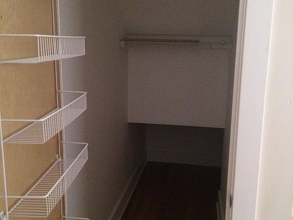 5th image of 2510 N Willetts Ct Unit 2B