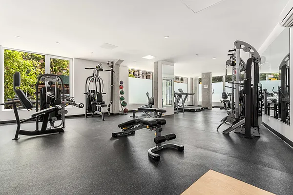 Sold by Compass | media 8