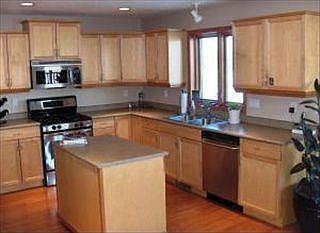 5th image of 3531 Woodbury Park Dr S