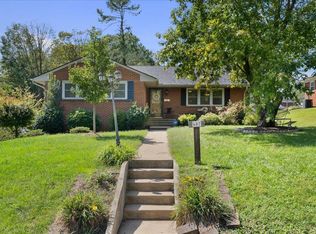 607 Binford Rd, Waynesboro, VA 22980