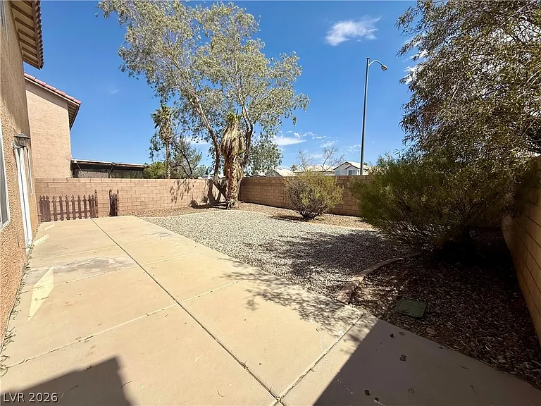 8161 Palace Monaco Ave — Photo 24