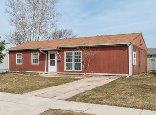 604 Avalon Ave, Romeoville, IL 60446