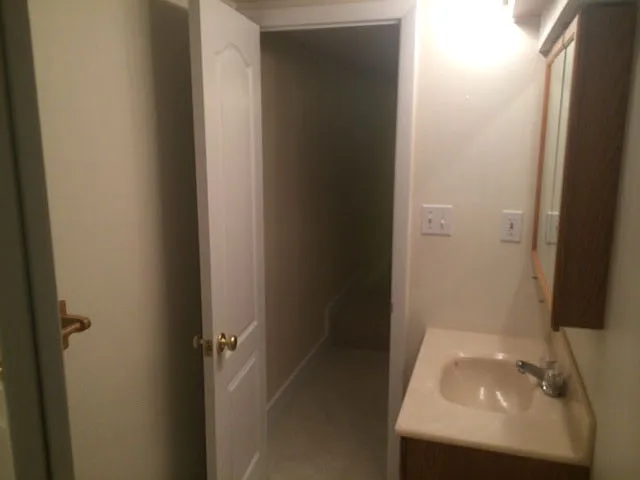 415 S 45th St — Photo 14