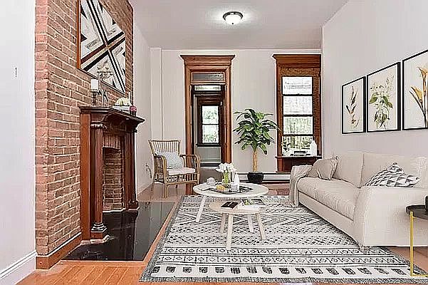 1st image of 121 W 120th St #3B