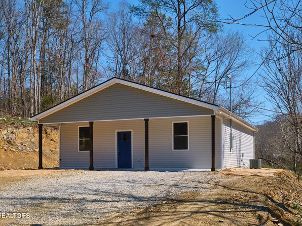 585 Bull Run Rd, Luttrell, TN 37779