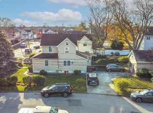 2984 Dorlon Pl, Baldwin, NY 11510