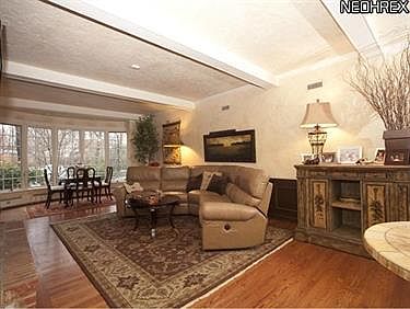 5th image of 18700 S Park Blvd
