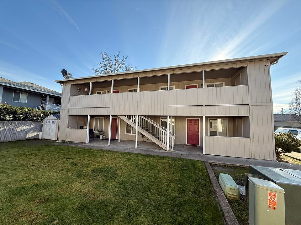 1st image of 517 Western Ave APT 17-20