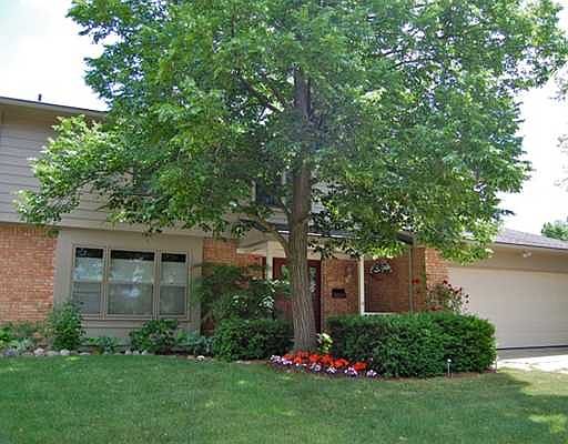 1st image of 2463 Dundee Dr