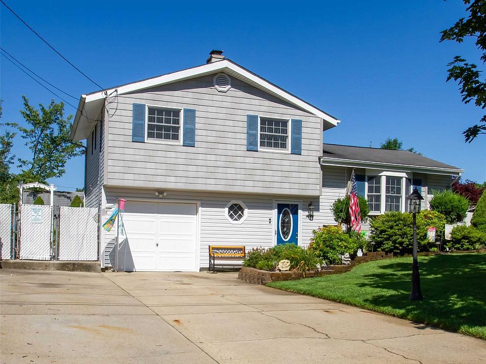 1st image of 3002 Newport Ave