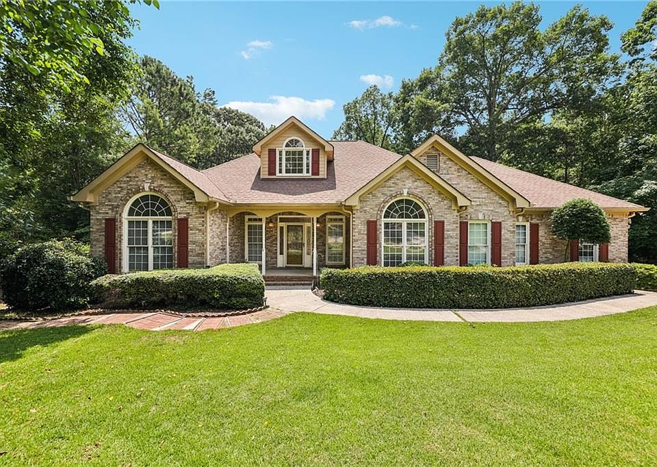 1st image of 8110 Lakemont Close