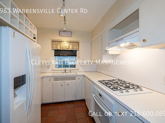 5th image of 2983 Warrensville Center Rd