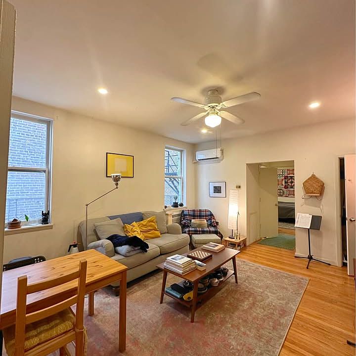 1st image of 322 S 11th St APT 5
