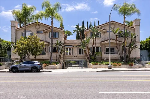 14328 Magnolia Blvd #2 Photo 1
