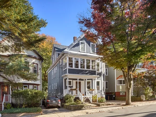 99 Porter St #1, Somerville, MA 02143