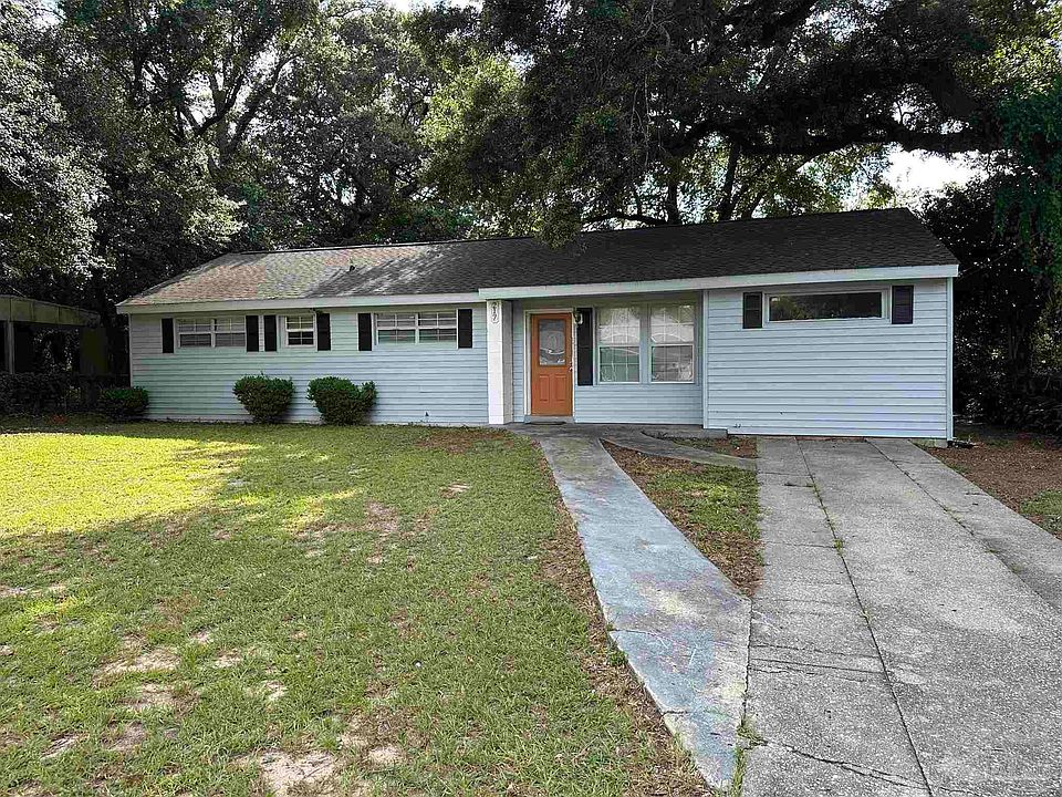 1st image of 217 Ruby Ave