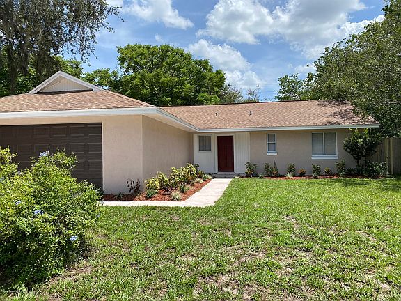 2nd image of 1705 S Eden Cir