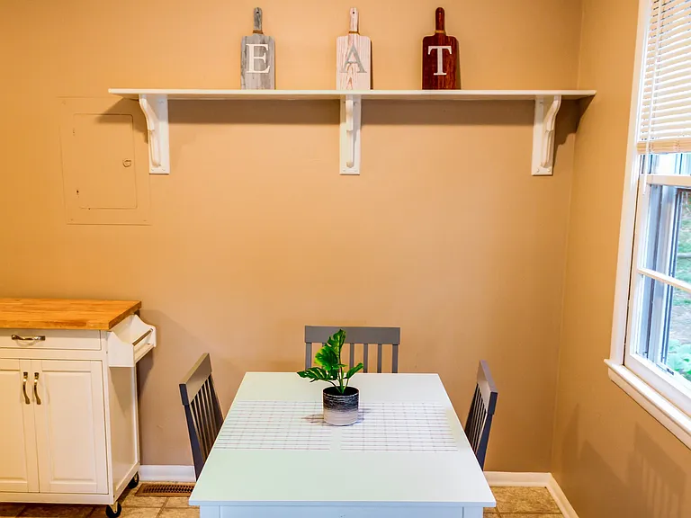 Pinecrest Dr — Photo 13