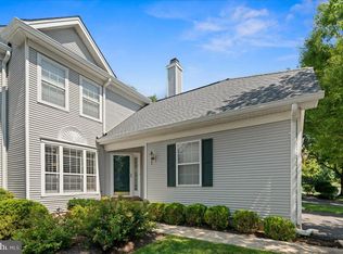 325 Watkins Rd, Pennington, NJ 08534