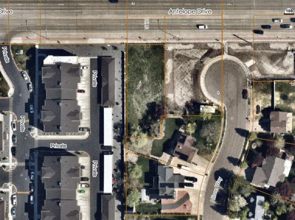 1557 W Antelope Dr, Syracuse, UT 84075