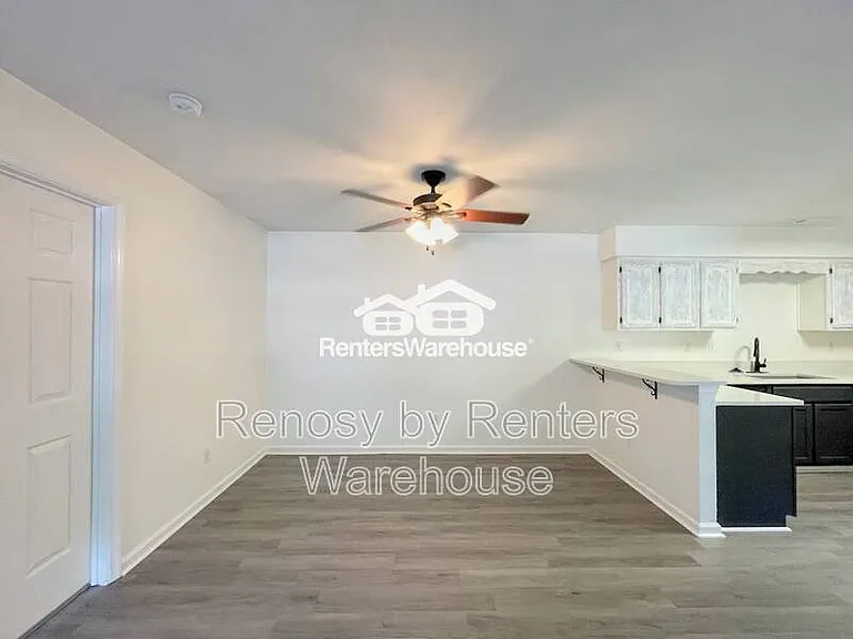 2801 Leeds Ct — Photo 12