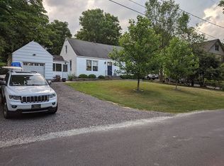 114 Thompson St, Dalton, PA