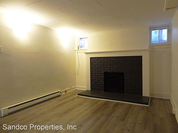 2nd image of 2906 N 21st St #8642768