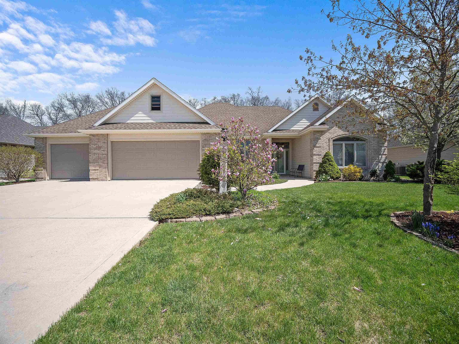 2011 Tranquil Ct, Fort Wayne, IN 46804 Zillow