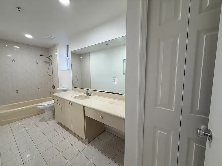6400 NW 114th Ave #1139 — Photo 7