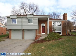 1818 Devoe Dr, Lincoln, NE 68506