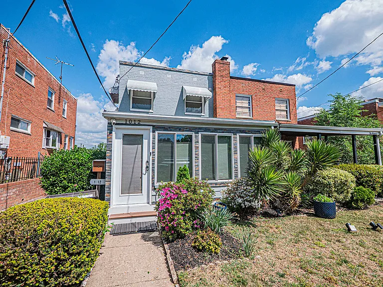 Hamilton St NE — Photo 45