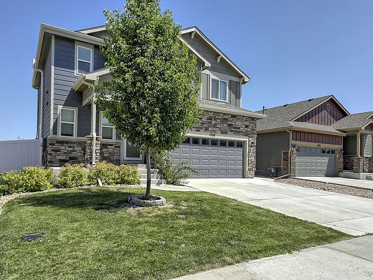 1748 Ruddlesway Dr — Photo 3