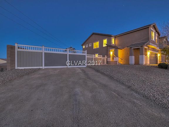 3rd image of 1160 Cactus Rock St