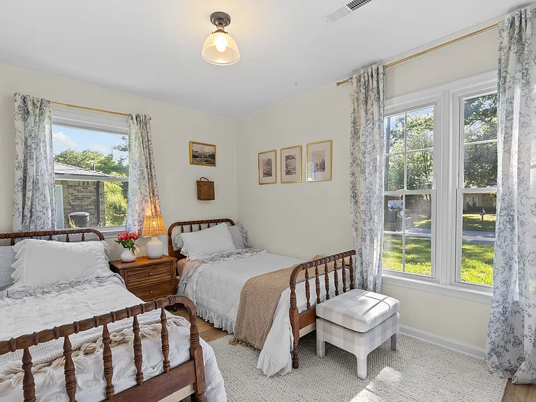 524 Rodney Ln — Photo 24