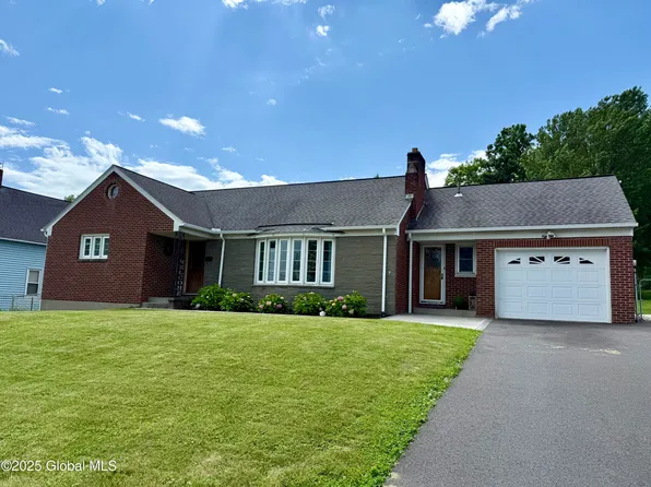 18 Lark Street, Cohoes, NY 12047