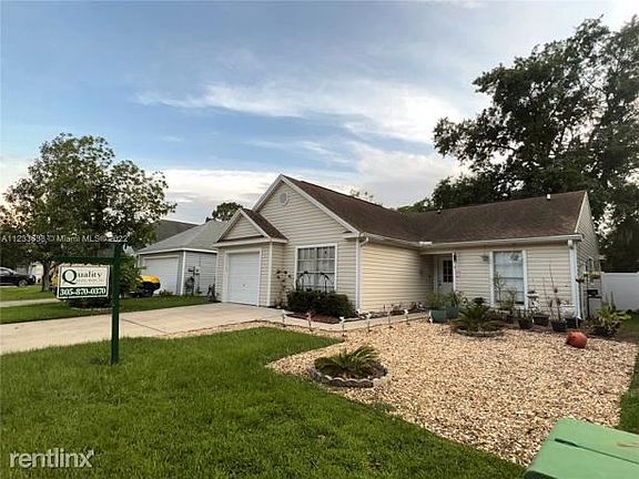 2nd image of 1035R Kelsey Ave