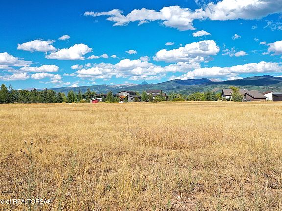 2nd image of 7570 Spoon Creek Dr