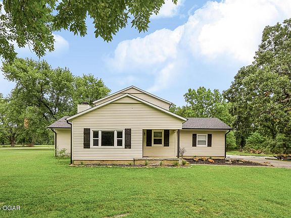 2nd image of 1041 Homestead Dr
