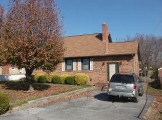 109 Woodmont Ave, Kingsport, TN 37660