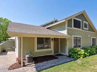 110189 Friendship Ln, Chaska, MN 55318