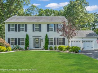 19 Calvary Ct, Jackson, NJ