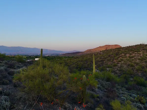 3152 W Tumamoc Dr #8, Tucson, AZ 85745