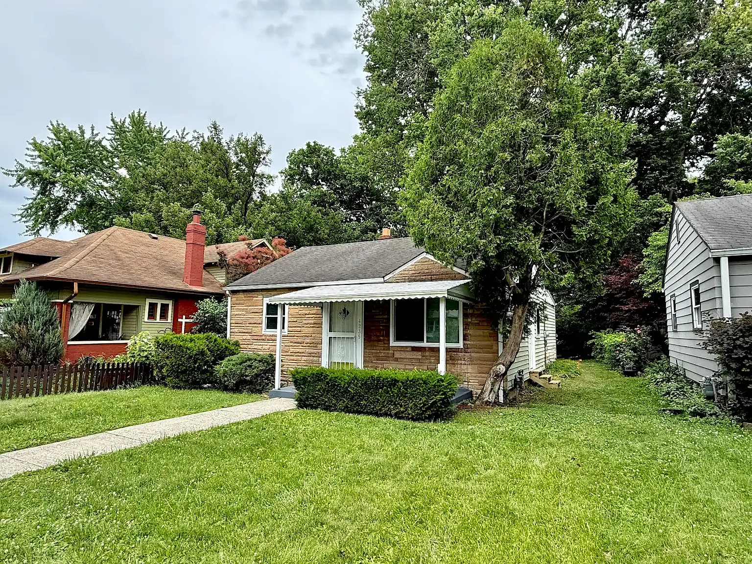 4 bed, 1769 sqft, $2,000 — Photo 2