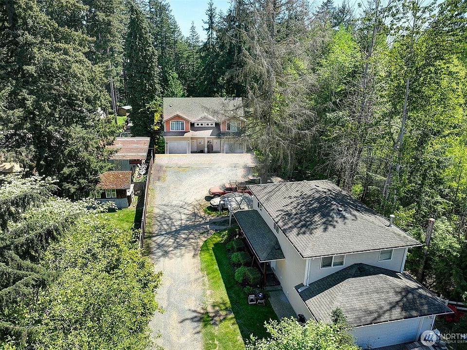 2nd image of 12915 14th Drive SE