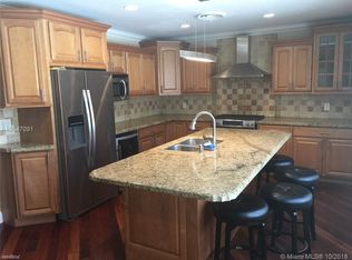 3701 McKinley St, Hollywood, FL 33021