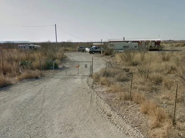 520 E 50th Ln, Fort Stockton, TX 79735