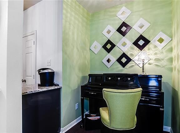 5th image of 575 S Virginia Hills Dr #605