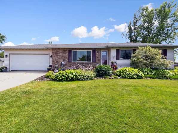 12925 W Woodworth Dr, Evansville, WI 53536