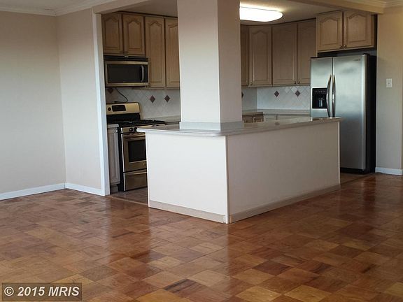 3rd image of 11801 Rockville Pike APT 1113