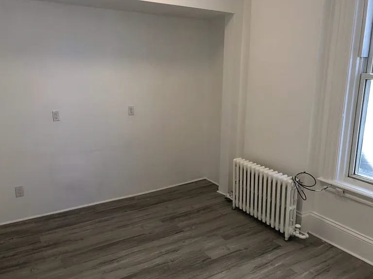 379 Cooper St — Photo 5